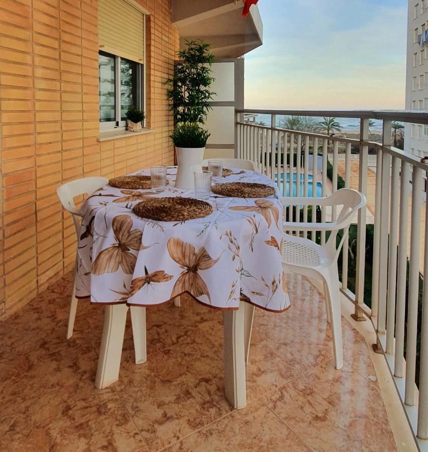 Monela Front Beach Solo Familias Playa de Gandia Екстер'єр фото